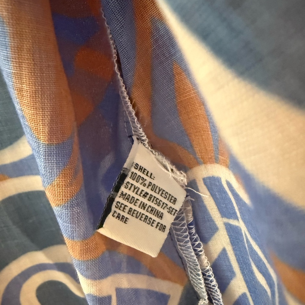 Colorful Geometric Patterned Button Up Resort Tunic - Picture 7 of 8